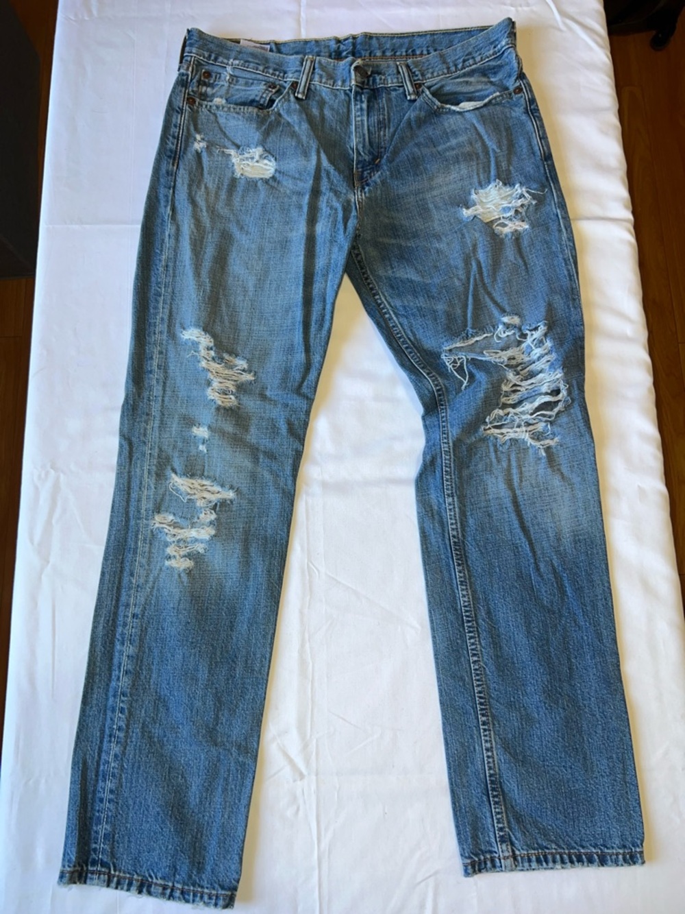 Levis 511 34x30 Distressed Slim Jeans